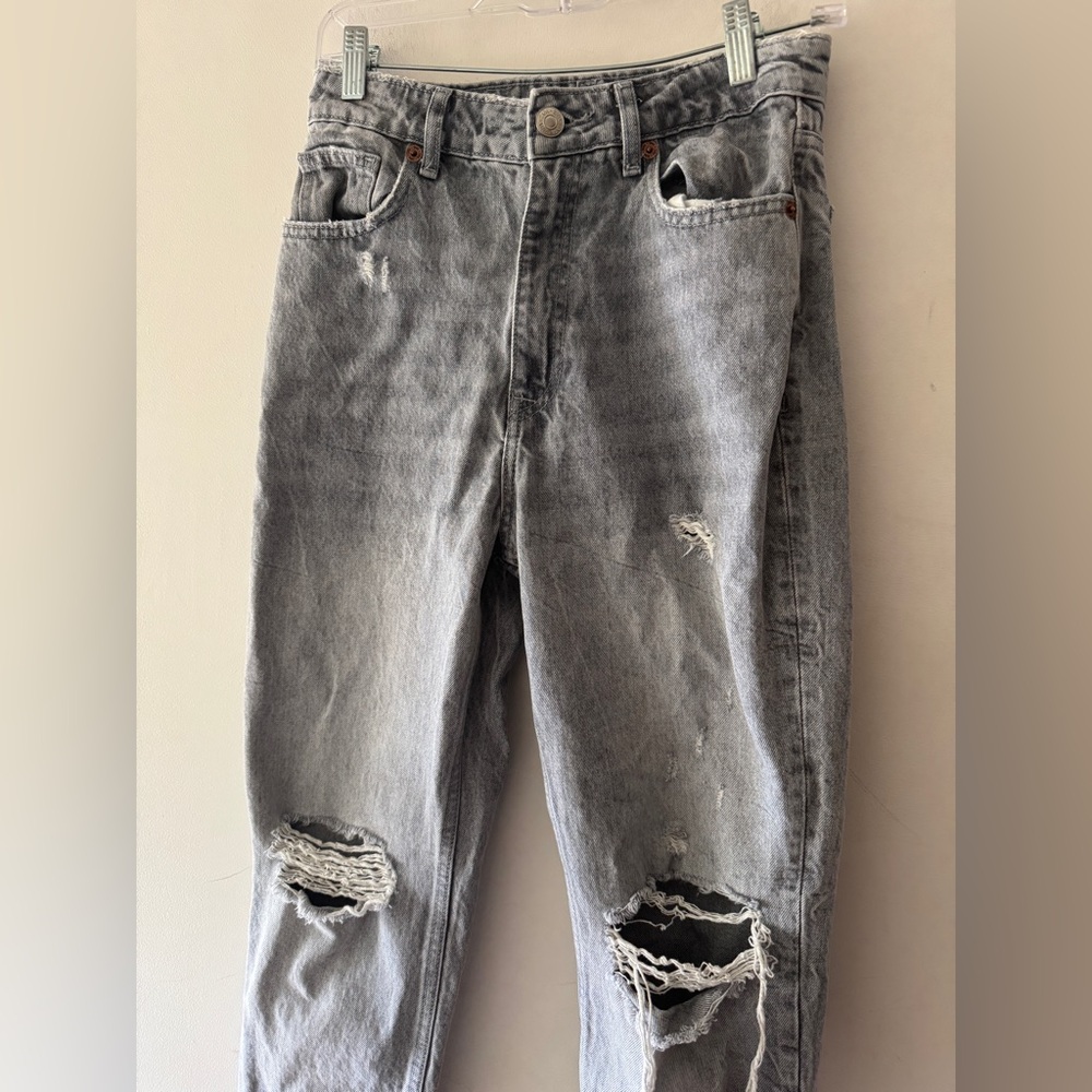 Zara High Waist Gray Washed‎ Distressed Mom Jean - Picture 2 of 4